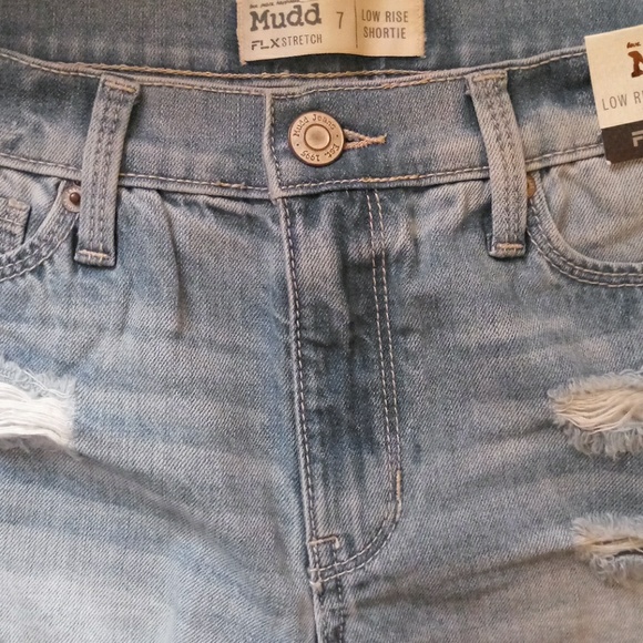 Mudd Low Rise Shorts - Picture 3 of 3